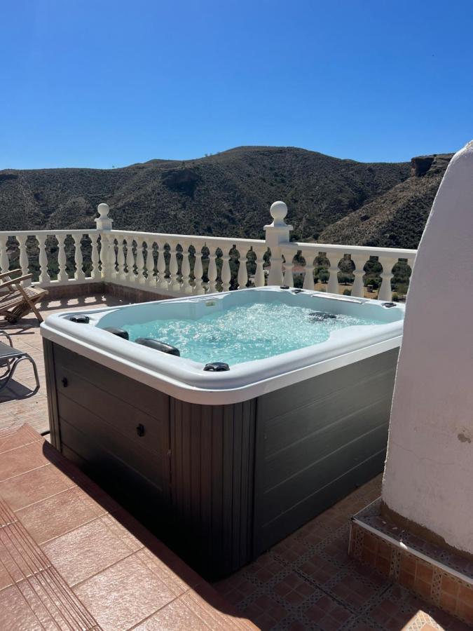 Rambla Retreats Apartment Rojo With Shared Pool & Hot Tub Stunning Views In Oria Exterior foto